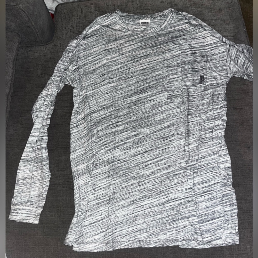 PINK Victoria's Secret Heathered Gray Tee